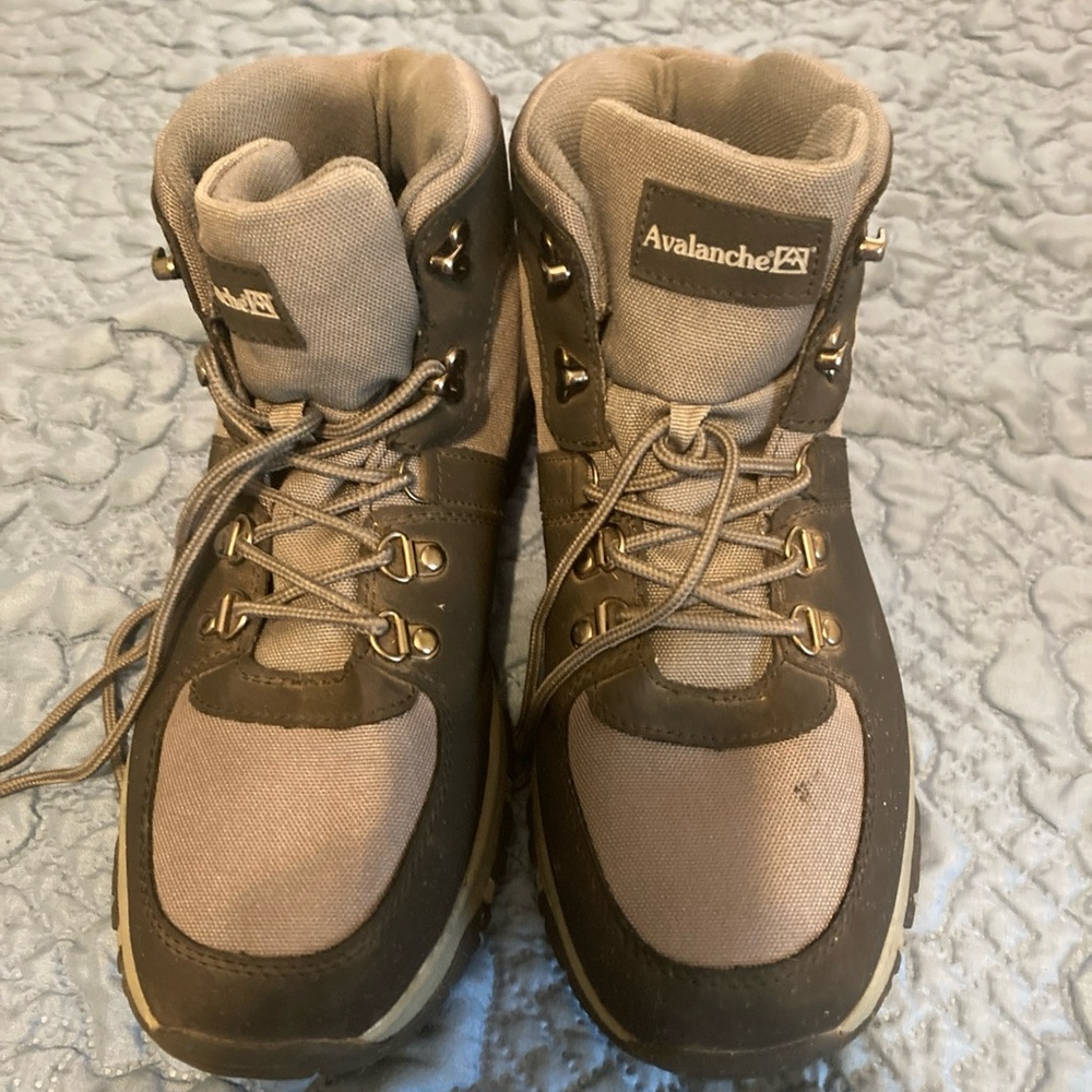 Avalanche Women's Boulder Hiking Boots Black & Gray US 9 EU 41 See Description